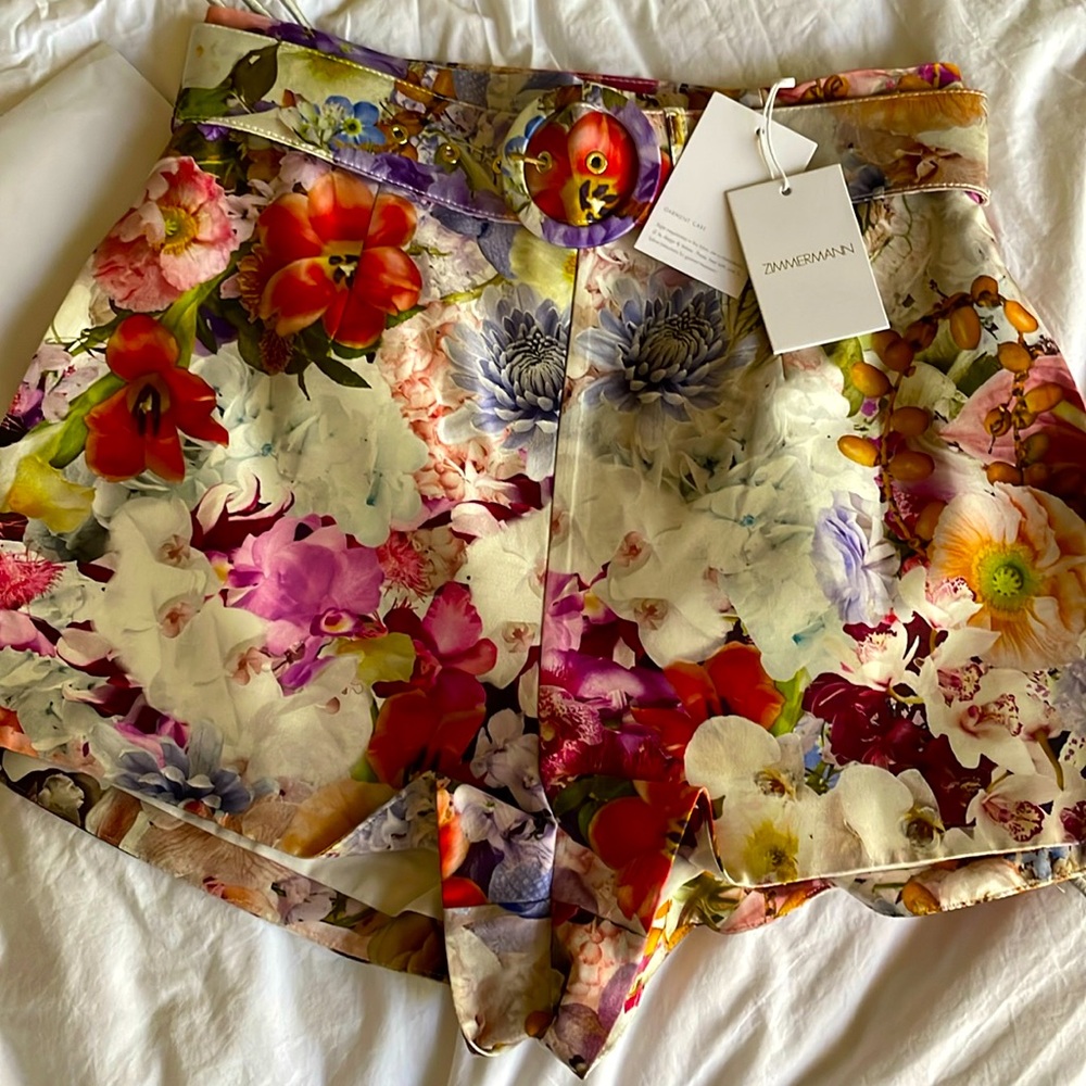 100% Silk high wasted Zimmerman shorts size 6 - multi color